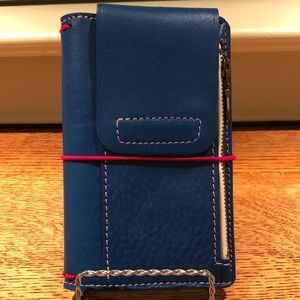 Apple Pig Personal Size TN in Blue Whale